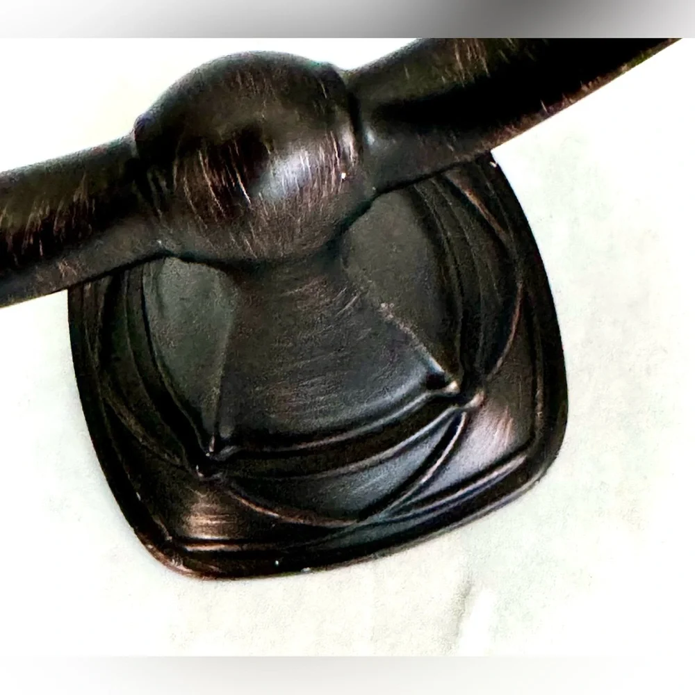 Elegant Bronze Wall Hook